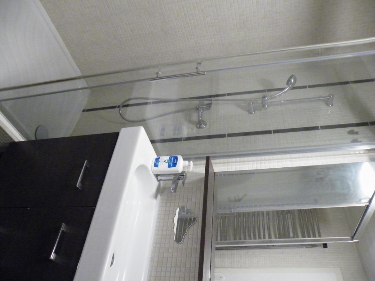 Appartement F3 -Plaisir Moins Cher - Jusqu'A 8Personnes 塞纳河畔勒梅 外观 照片
